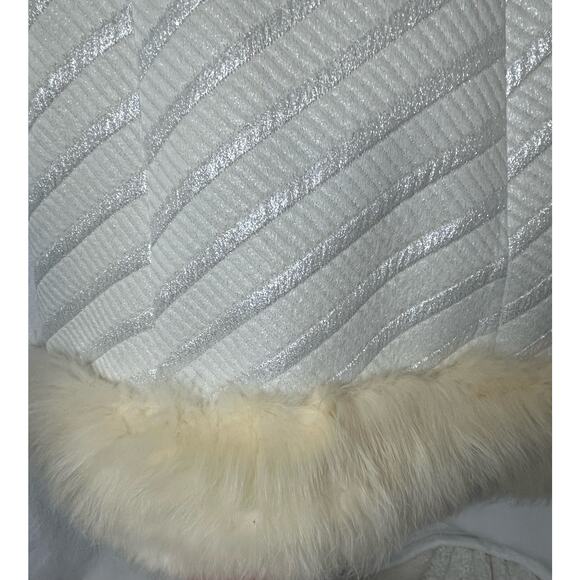 VINTAGE 60's 70's Penny Lane White Silver Brocade Coat Jacket Faux Fur Hem Sz 10 - Picture 9 of 16